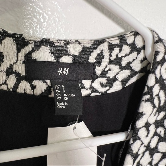H&M Open Blazer White Black Animal Print - Picture 9 of 10